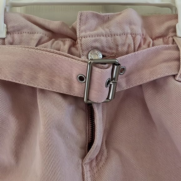 Pacsun Light Pink Denim Mon Shorts with Buckle - Picture 4 of 6